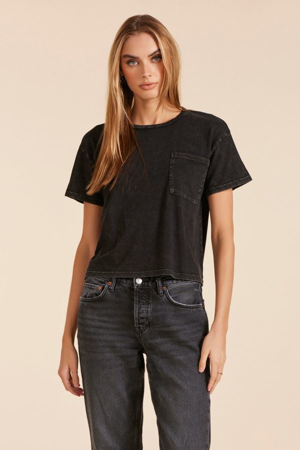 BOXY POCKET TEE on Sale