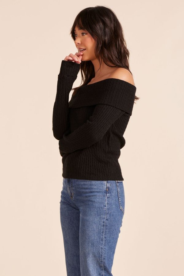 OFF THE SHOULDER TOP Sale