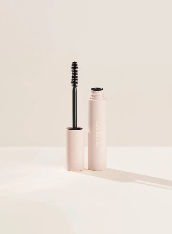 Perfect Strokes Universal Volumizing Mascara Supply