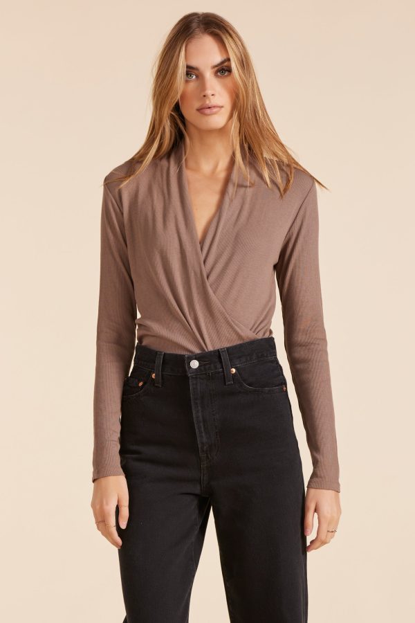 LONG SLEEVE SURPLICE TOP Fashion